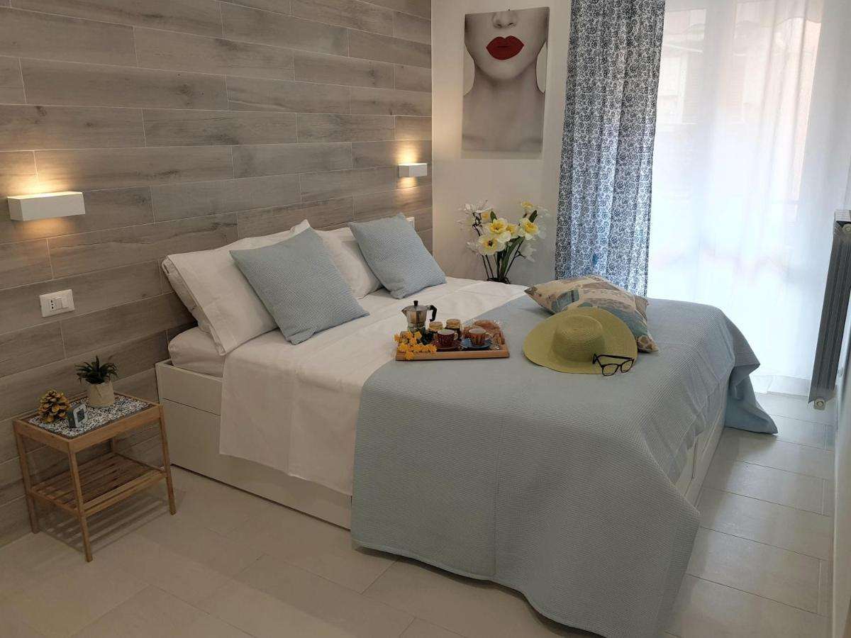 Martin Holiday Apartments Giardini Naxos Exteriér fotografie